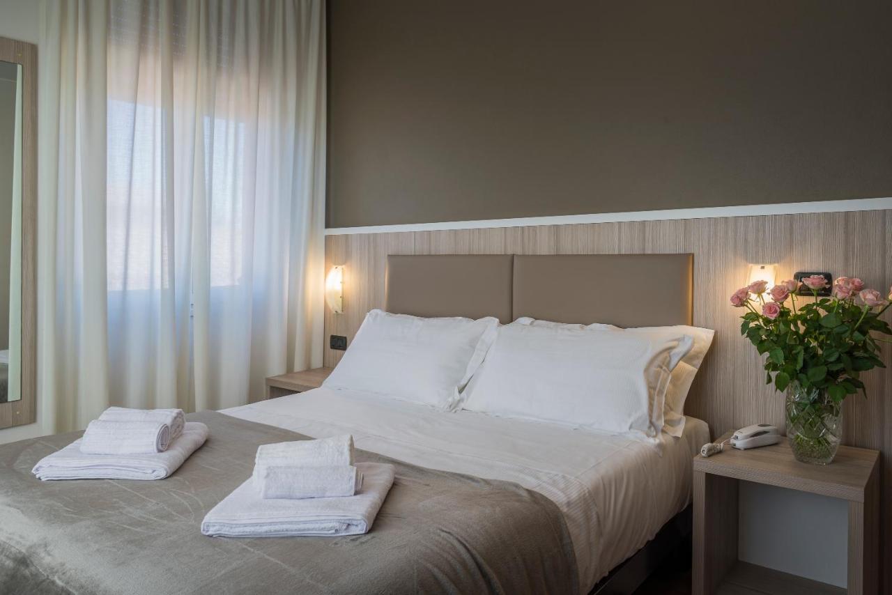 Hotel Gardenia Sirmione Zewnętrze zdjęcie