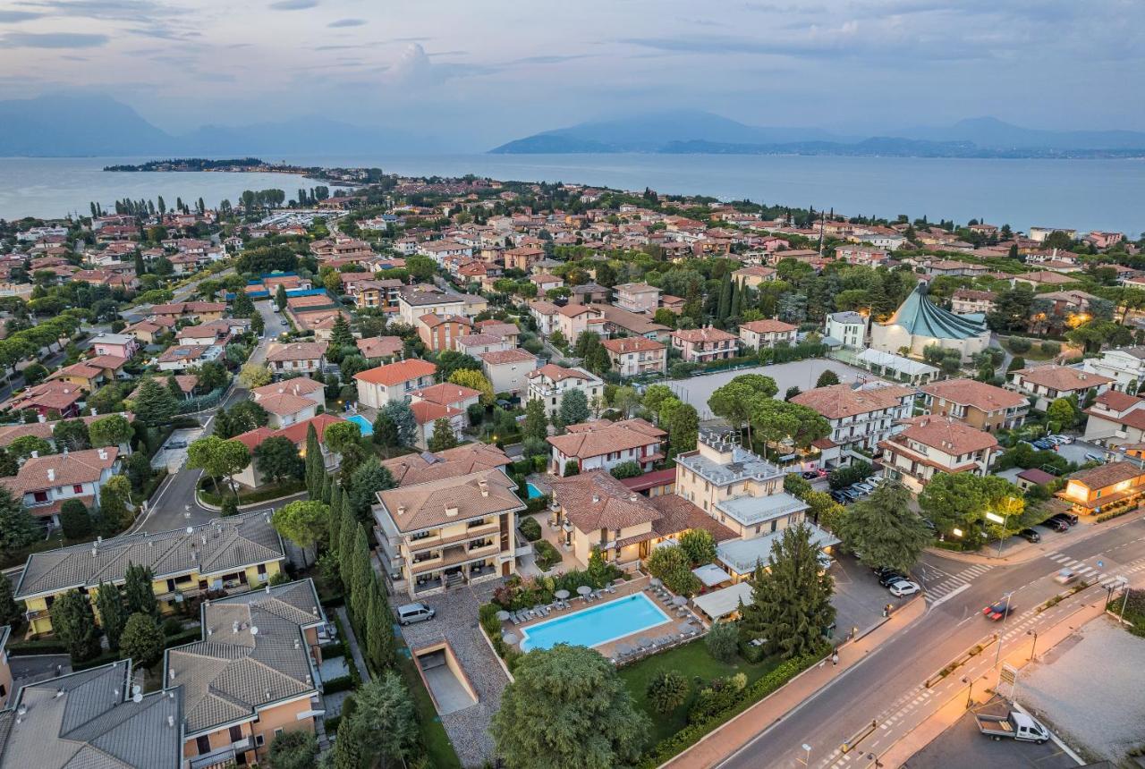 Hotel Gardenia Sirmione Zewnętrze zdjęcie